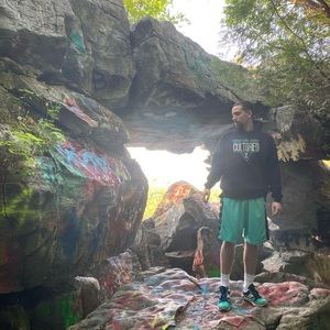 Meet your Posher, Colin